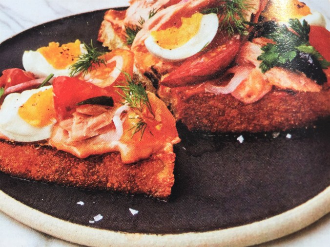 Nicoise toast