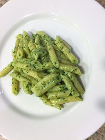 pesto penne plate