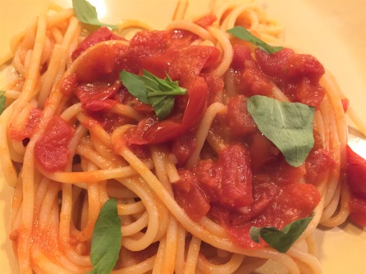 butter and onion tomato sauce