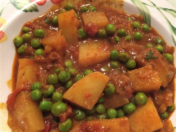 Potato and pea curry (2)