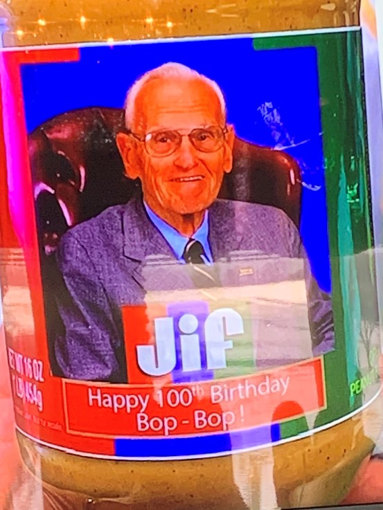 Howard on Jife Jar